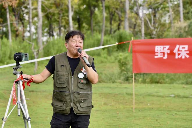 慈溪“鸟叔”登上央视：从偶遇到一生守护(图2)