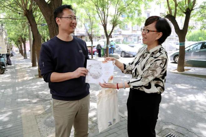 路遇大斑啄木鸟受伤奄奄一息！丰台五小学生传递野生动物保护正能量(图4)