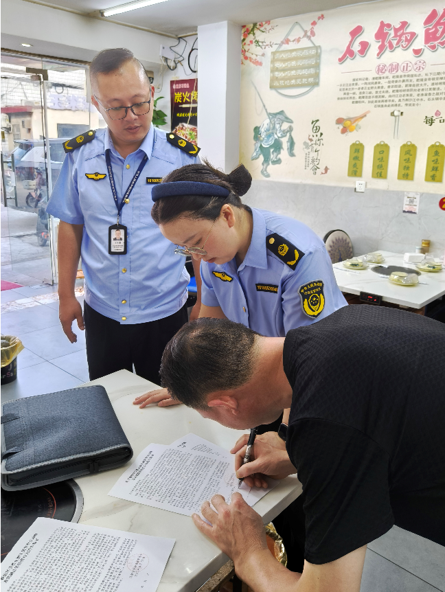 江苏省仪征市市场监管局真州分局开展禁止加工销售野生动物及其制品专项检查(图1)