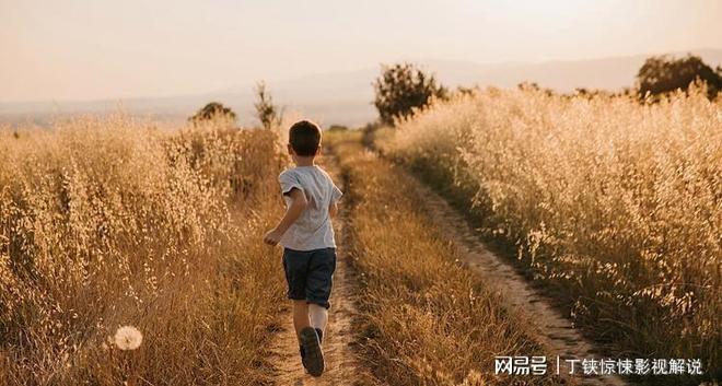 28岁四川小伙失踪32年抛妻弃子前往新疆种地。(图7)