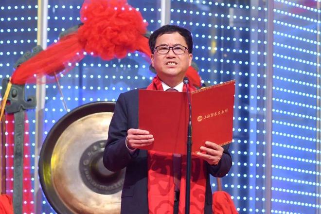 浙江62岁女富豪投案自首！曾三次登上胡润百富榜丈夫儿子已入加拿大国籍(图2)