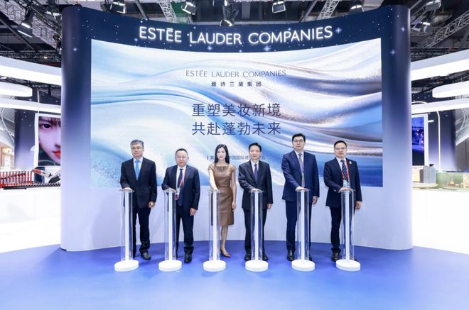 会搜集口腔数据的牙刷、AI测肤仪进博会40家大公司的最新黑科技都在这儿了(图21)