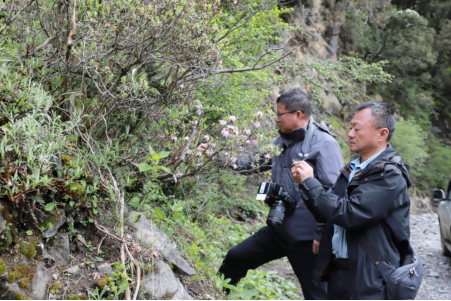 四川甘孜：在秀美山川中筑起雪域生灵的栖息家园(图2)