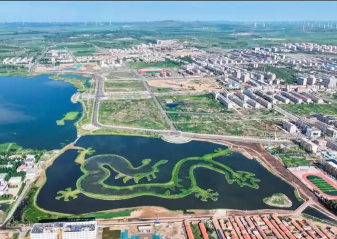 奋进的张家口 “十四五”答卷｜生态“含绿量”变发展“含金量” 张家口走出绿色转型之路(图1)