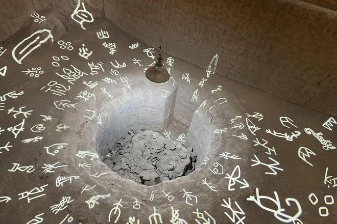 甲骨文里藏着麋鹿的“原始身份证”回归40年让世界改口MiLu！(图5)