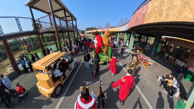 5米高马天梯已就位!爱你老己明年见!(图3)