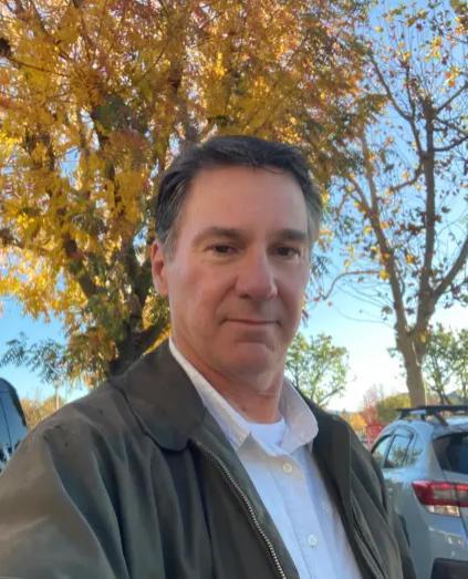 美加州63岁屋主与250公斤巨熊“同居”一个月将起诉加州鱼类与野生动物部门玩忽职守(图1)