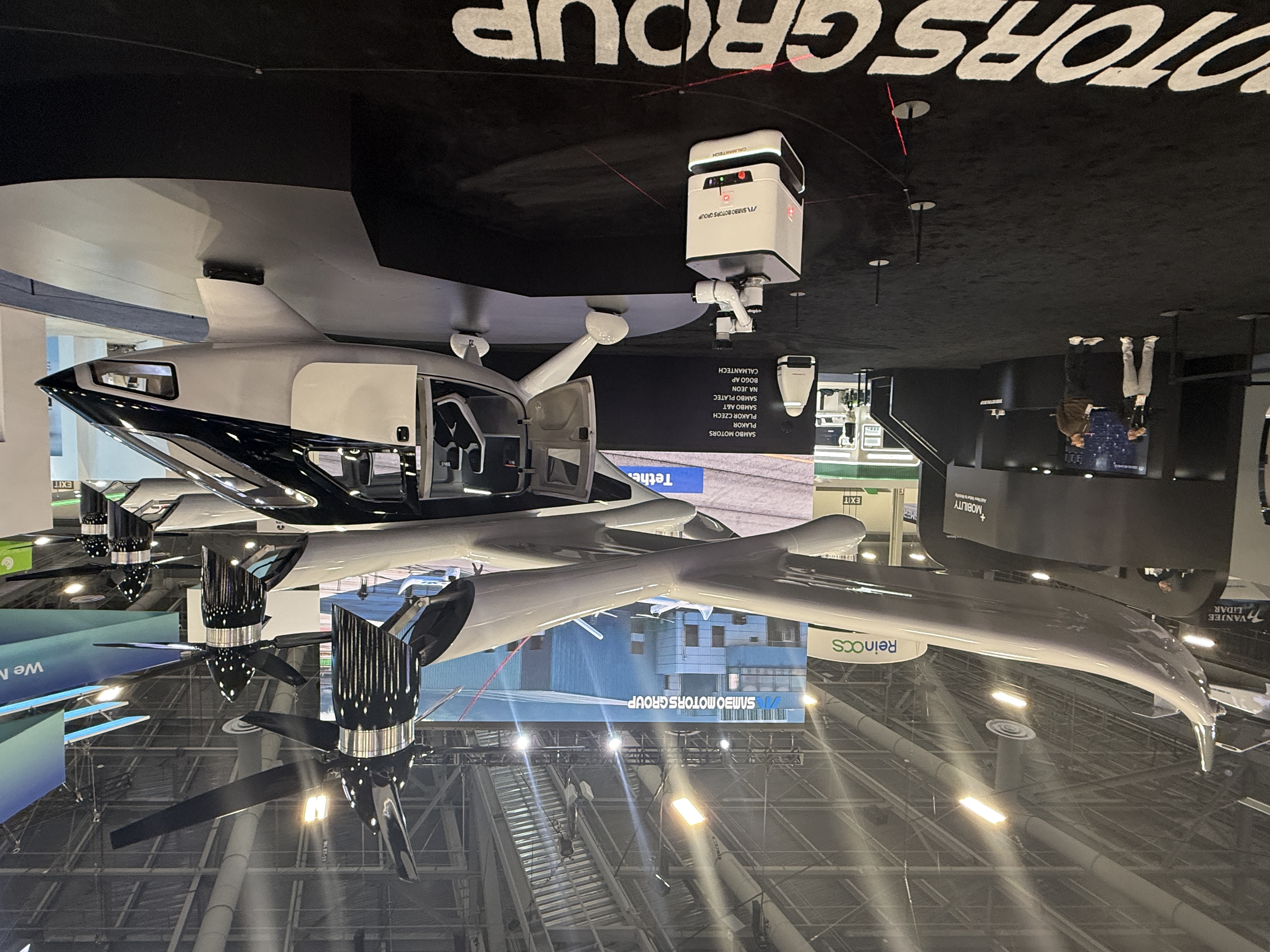 两轮车「汽车化」、飞行车脱离「PPT」CES2026的出行新物种脑洞大开(图7)